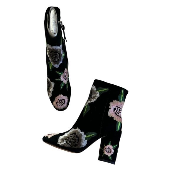 Rebecca Minkoff Bryce Floral Embroidery Black Ankle Booties Women’s Size 6 NWT - Picture 1 of 7